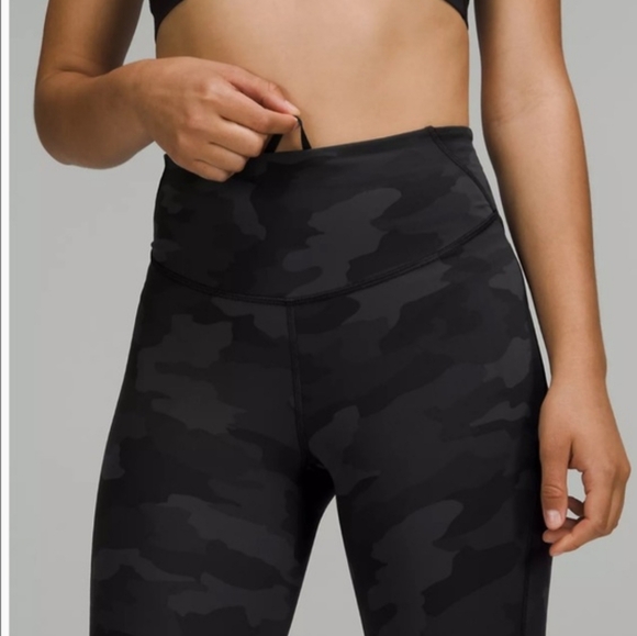 Lululemon Base Pace High Rise Running Tight 25" Heritage 365 Camo Deep Coal - Picture 7 of 7